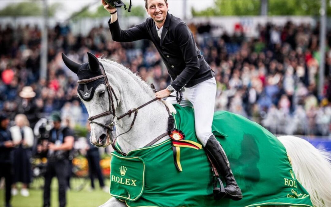 Martin Fuchs: il campione svizzero del salto ostacoli